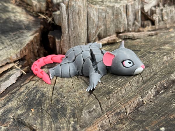 3D segmented mouse – a movable figurine, absolutely adorable! A toy, a gift