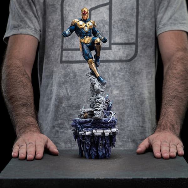 Marvel Nova DLX 1/10 Statue – Iron Studios