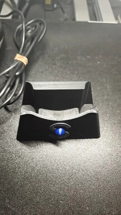 Sega Saturn controller stand – triangular base