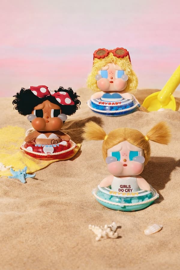 POP MART CRYBABY Vacation Mode On Blind Box Keyring – ORIGINAL