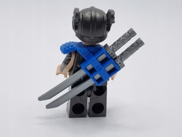 LEGO 76088 Super Heroes THOR Figure - Scabbard sh0412 - DESCRIPTION