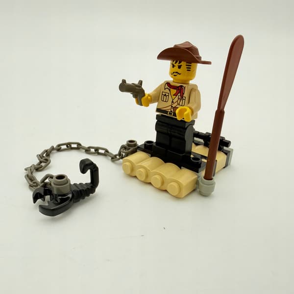 Lego Adventurers 1182 – Adventurers’ Raft
