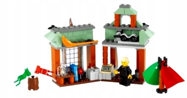 LEGO 4719 Harry Potter Quidditch Play Set