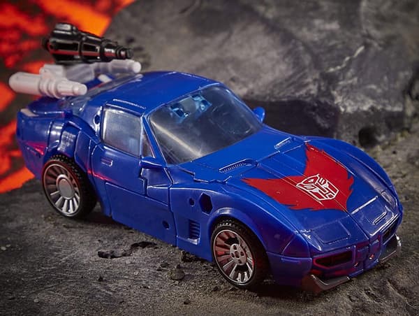 Transformers Kingdom Deluxe WFC-K26 Autobot Tracks