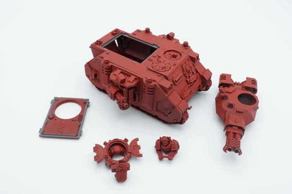 Warhammer 40k Blood Angels Baal Predator Tank plastic model