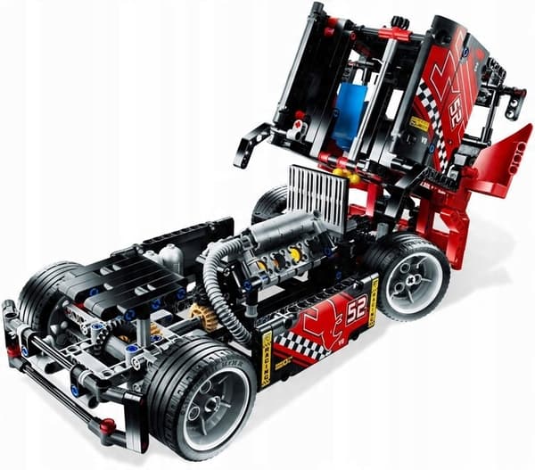 LEGO Technic 8041 Racing Lorry Set