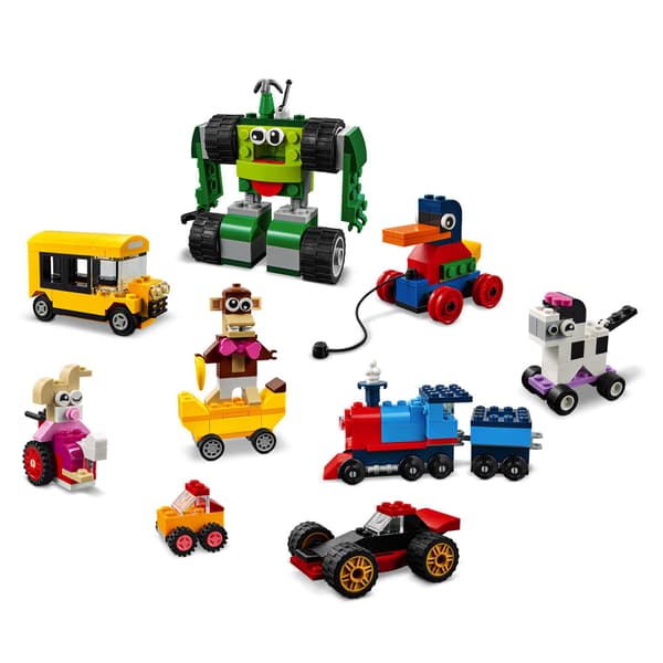 LEGO Classic 11014 – Bricks on Wheels