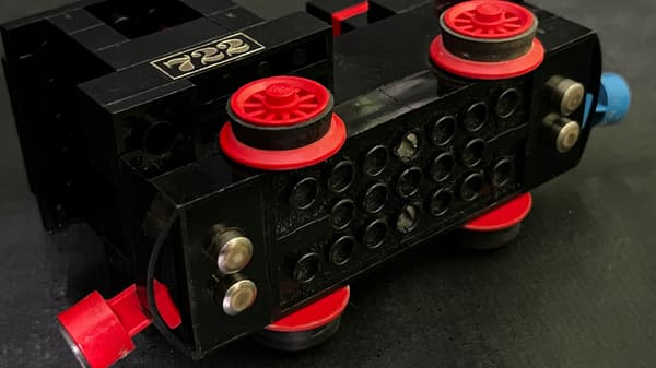 722 LEGO Electric Train with Carriages