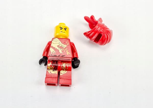 :: LEGO Ninjago Kai DX Minifigure ::
