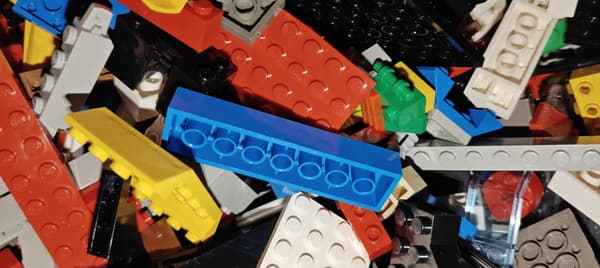 LEGO BRICKS BY WEIGHT, ORIGINAL RANDOM MIX 0.5 KG