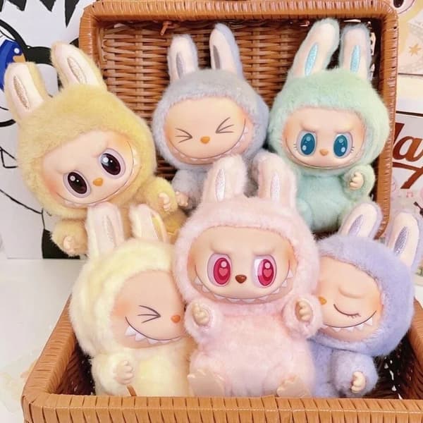 A CHARMING LITTLE MONSTER WITH TIK TOK TEETH – GREEN RABBIT MASCOT KEYRING