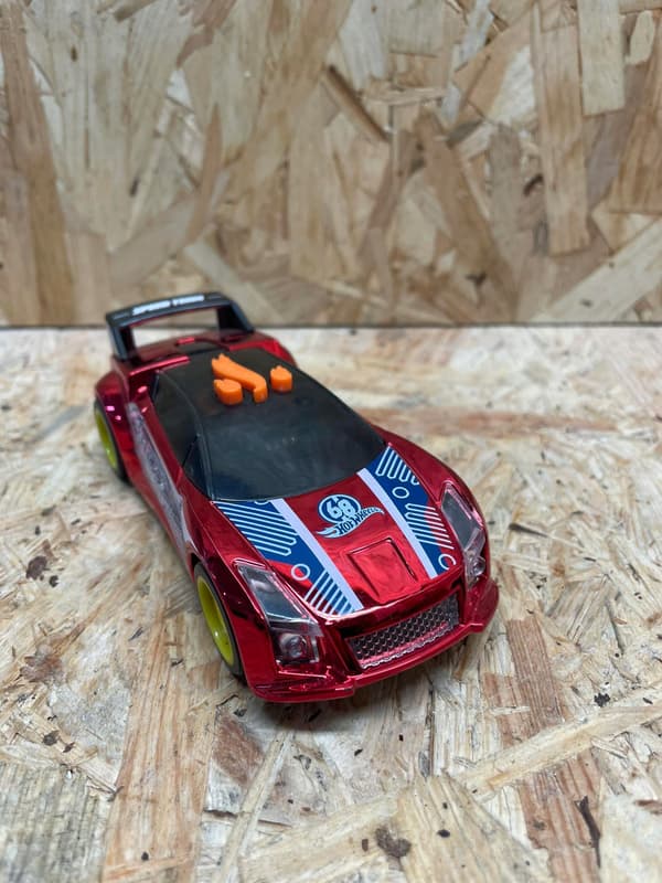HOTWHEELS RED CAR