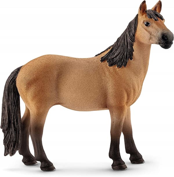 Schleich set with horse figurines and a 68x38 cm paddock