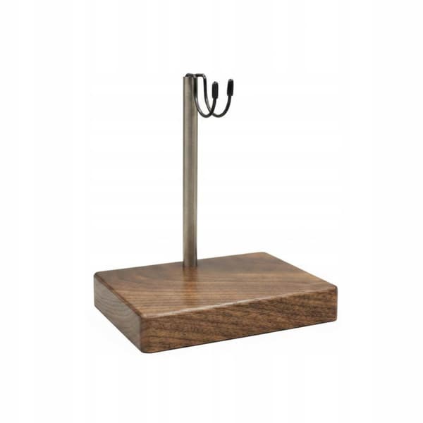 Action figure: Rectangular base
