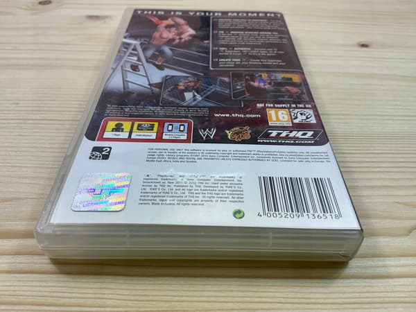 SMACK DOWN VS RAW 2011 disc, very good+ condition, PSP