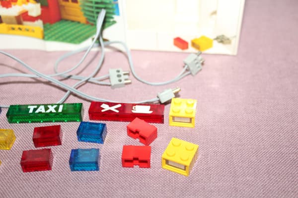 LEGO Supplemental CITY TOWN 816 BOX INSTRUCTIONS Lighting Bricks, 4.5V