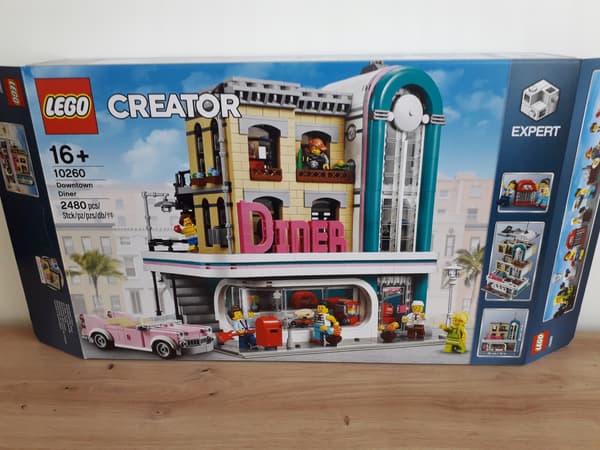 Lego Creator Expert 10260 EMPTY BOX