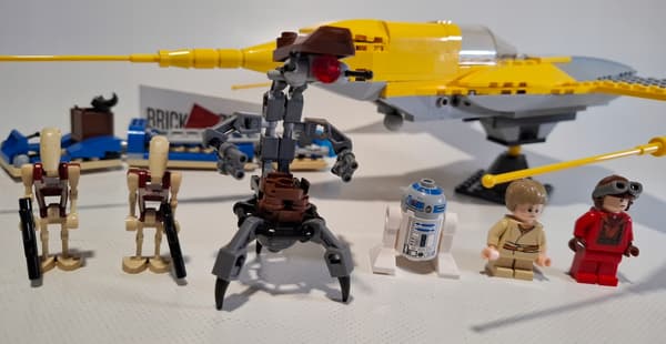 LEGO Star Wars: 7877 – Naboo Starfighter