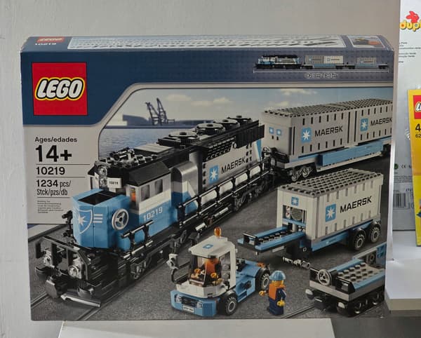 LEGO Creator Expert 10219 Maersk Train