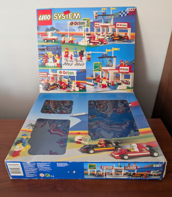 Lego 6337 Formula 1 Race Track with Box