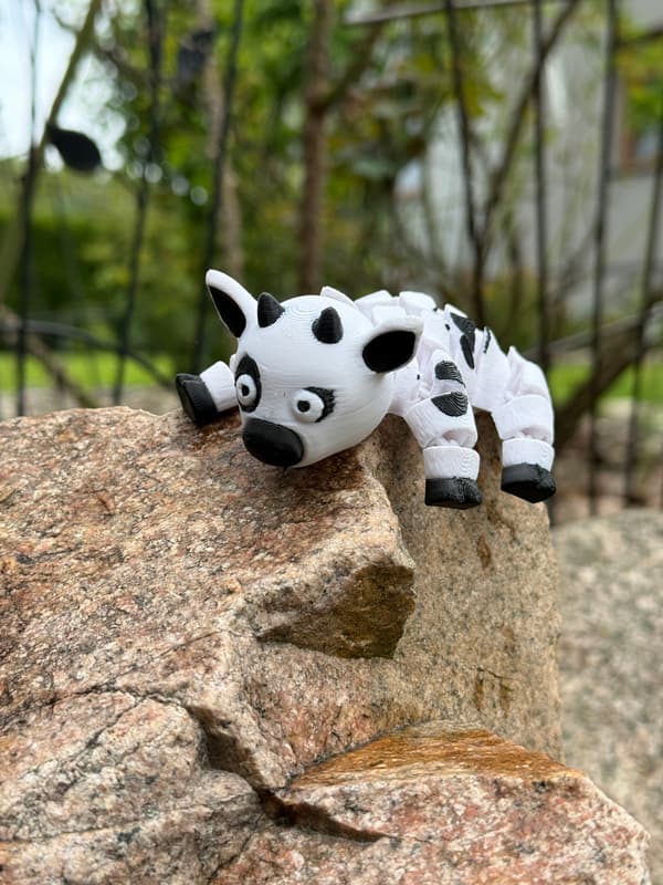 Krówka, 3D cow – segmented, movable figurine, stress reliever, novelty item