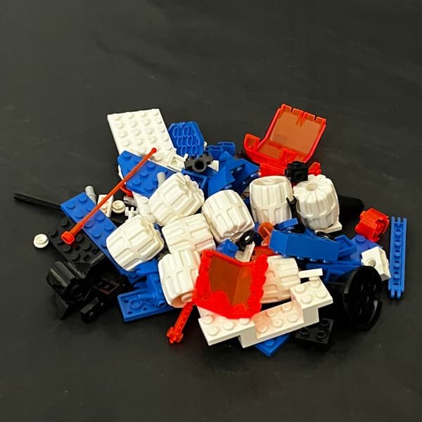 6898 LEGO Spacecraft