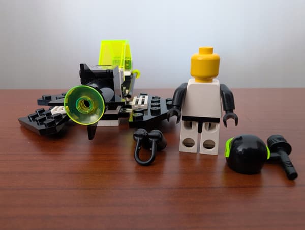 Lego 6832 Blacktron Star Rider