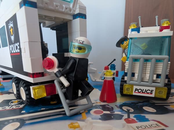 Lego 6348 Police Command Centre