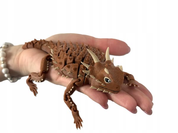 Horned Lizard 3D segmented figurine, fully articulated, realistic reptile