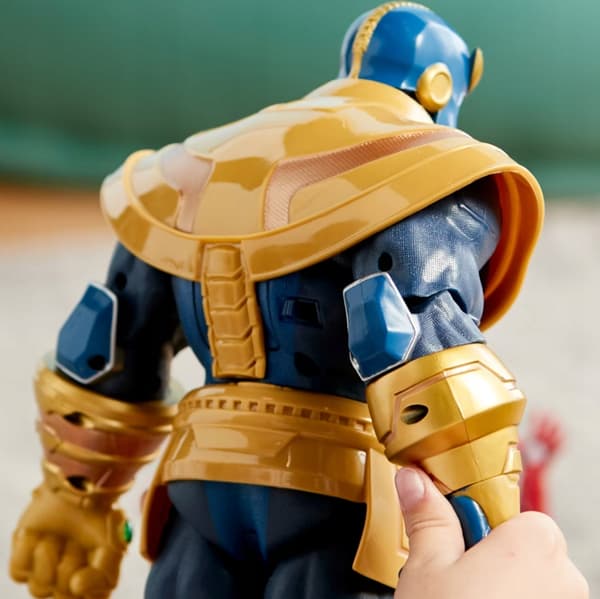 DISNEY THANOS AVENGERS Figurine