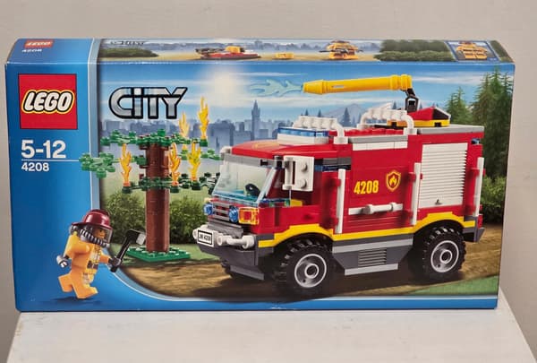 LEGO City 4208 Off-Road Fire Engine, 243 pieces