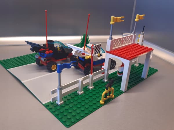 LEGO 6551 Checkered Flag 500