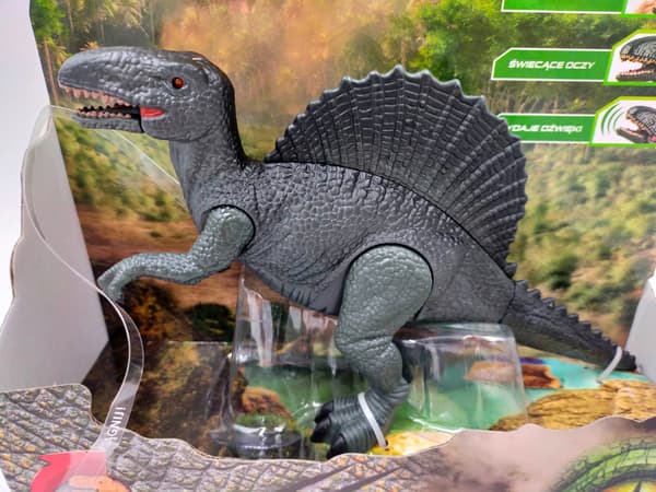 Spinosaurus Dinosaur with Moving Jaw and Sounds