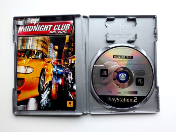 *** MIDNIGHT CLUB PLAYSTATION 2 PS2 PSX *** 3AAA