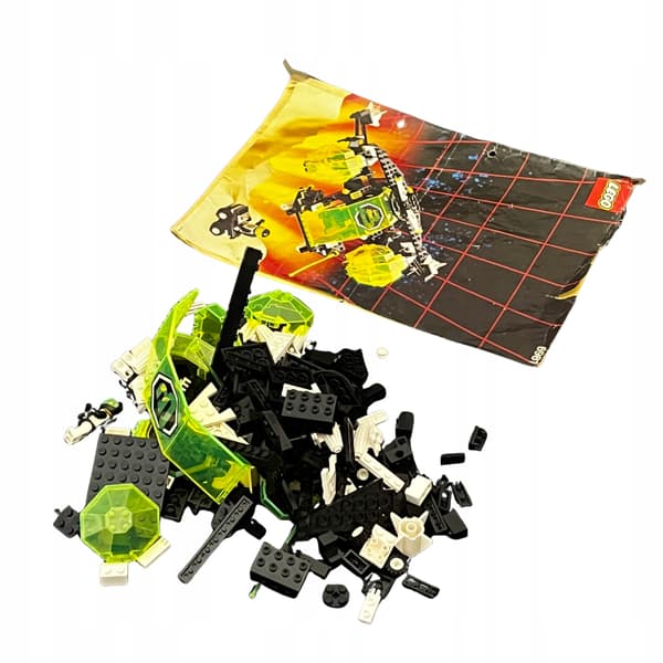 6981 LEGO Space Reconnaissance Vehicle