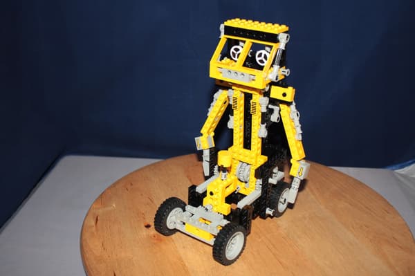 Lego Technic 8852 Robot