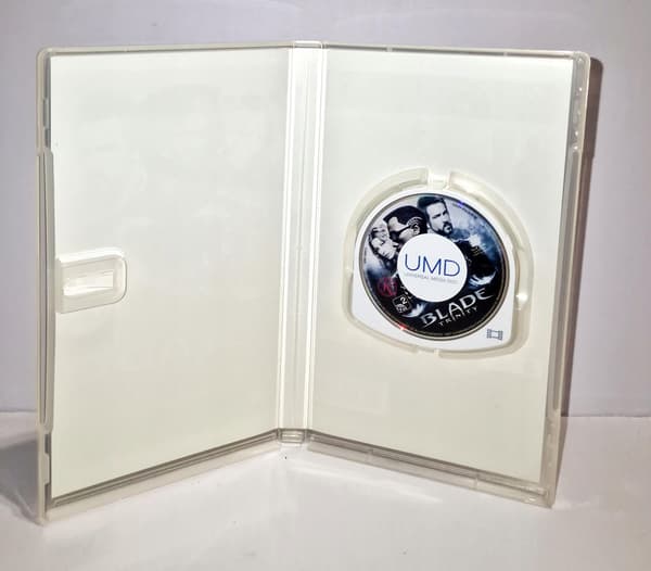BLADE TRINITY PSP UMD VIDEO Sony PSP – Disc in good condition -5