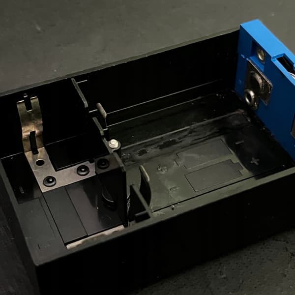 1103 LEGO Battery Case