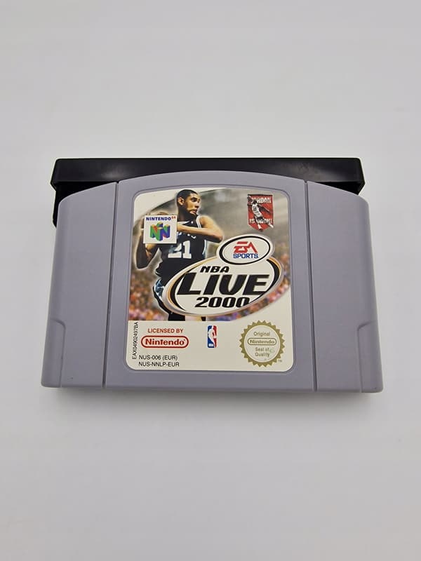 NINTENDO 64 NBA LIVE 2000