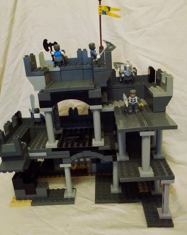 LEGO DUPLO Large Castle with 8 Knights
