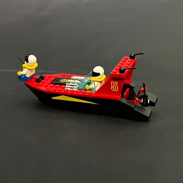 6679 LEGO Motorboat Windscreen