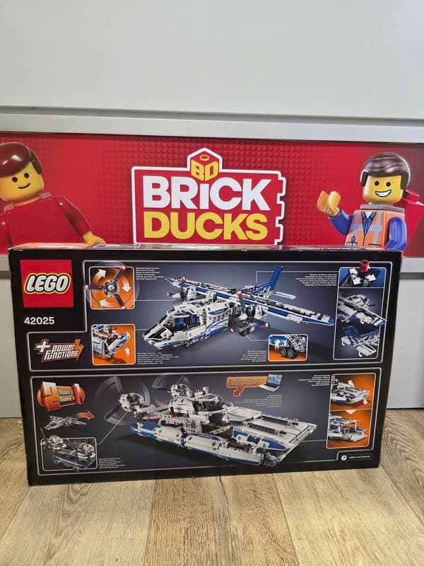 LEGO Technic 42025 Cargo Plane