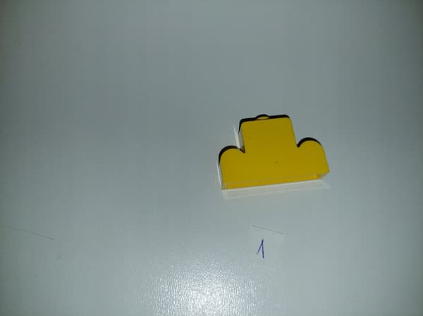 LEGO 4088 yellow for set 6285
