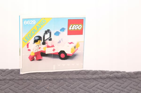 LEGO CITY TOWN 6629 INSTRUCTIONS: Ambulance