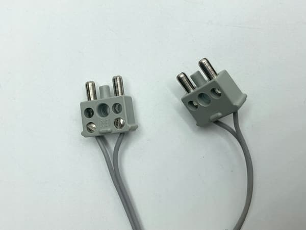 LEGO 766c96 12V / 4.5V B9 electrical cable