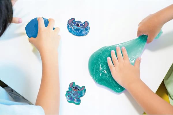 SLIME-MAKING KIT, A CREATIVE SET WITH MANY COLOURS FOR CHILDREN