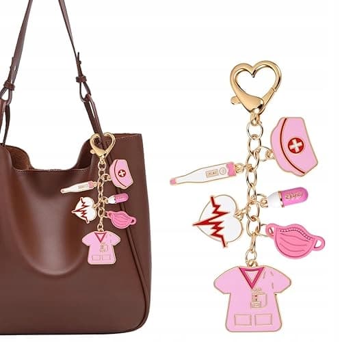 NURSE'S KEYRING – A GIFT FOR A WOMAN OR A STUDENT FOR THEIR GRADUATION
