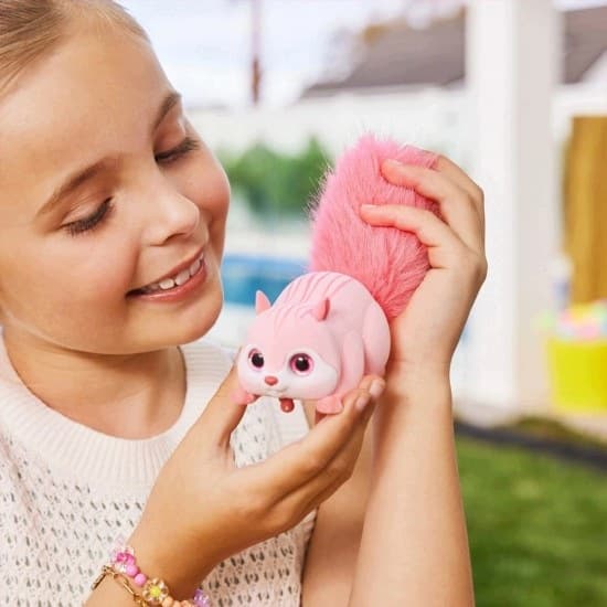 Pink Squirrel S1 interactive toy, Pets Alive, ZURU