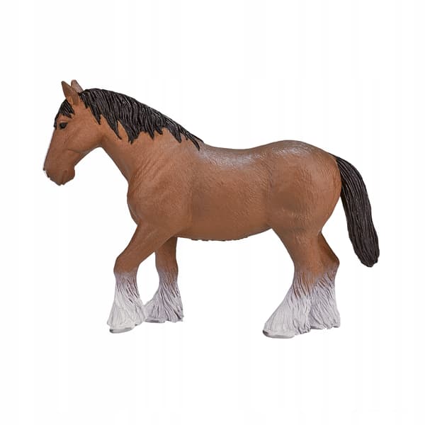 Mojo, a light bay Clydesdale horse