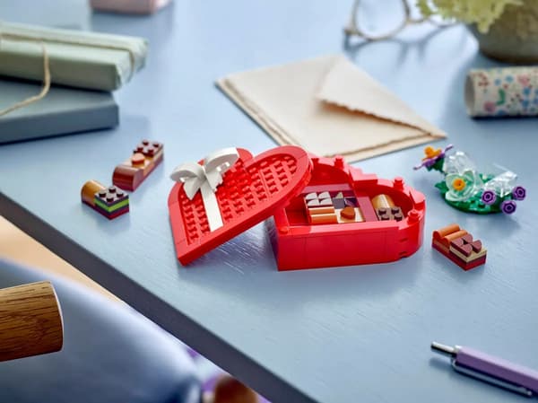 LEGO Creator 40759 Box of sweets